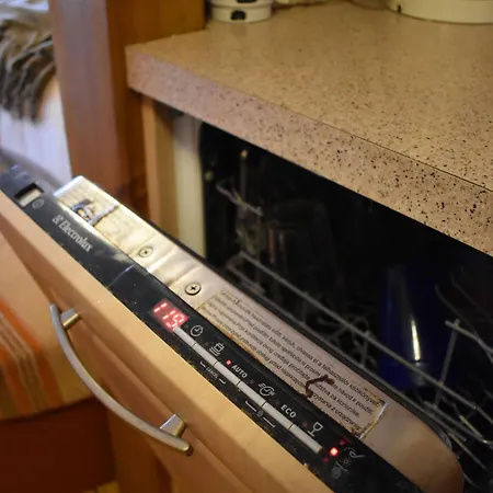 Potacelova 1c, Primelkov, Za Mostem 200 M, Druha Chata, Smer Bitovcice בית נופש