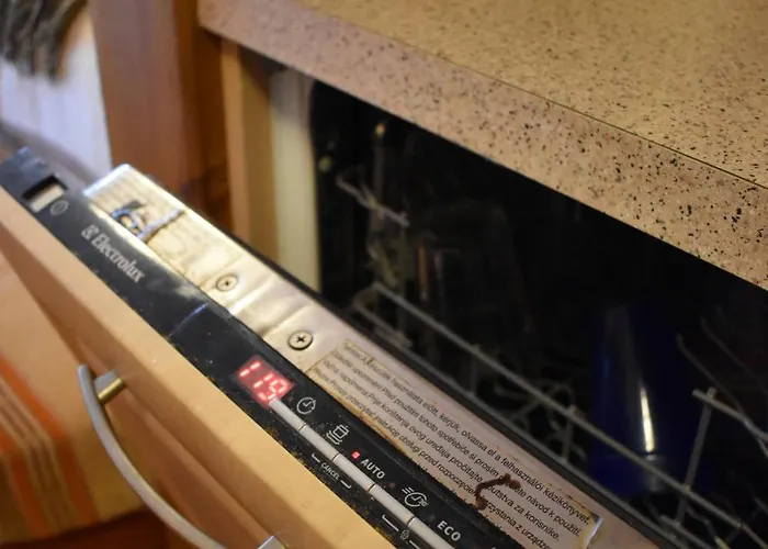 Potacelova 1c, Primelkov, Za Mostem 200 M, Druha Chata, Smer Bitovcice 別荘