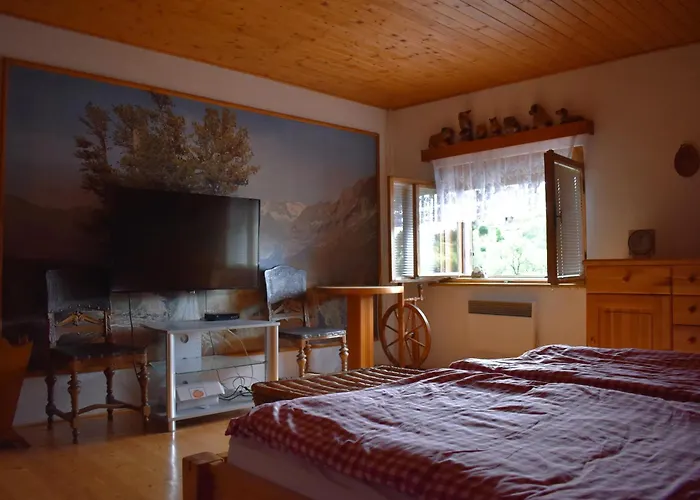 別荘 Potacelova 1c, Primelkov, Za Mostem 200 M, Druha Chata, Smer Bitovcice *