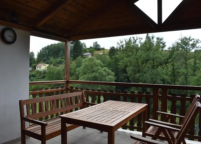 Potacelova 1c, Primelkov, Za Mostem 200 M, Druha Chata, Smer Bitovcice 別荘