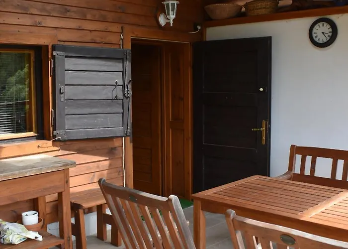 Дом отдыха Potacelova 1c, Primelkov, Za Mostem 200 M, Druha Chata, Smer Bitovcice *