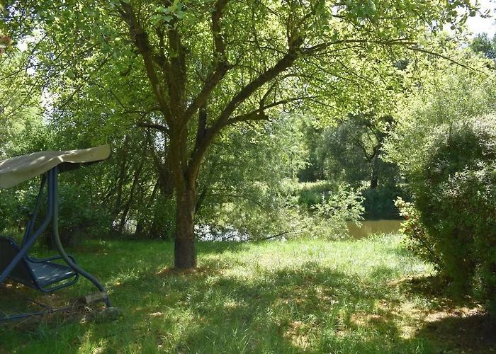 Potacelova 1c, Primelkov, Za Mostem 200 M, Druha Chata, Smer Bitovcice *