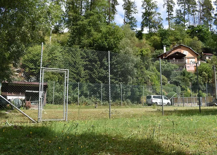 Potacelova 1c, Primelkov, Za Mostem 200 M, Druha Chata, Smer Bitovcice